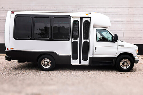 Wisconsin Dells party buses